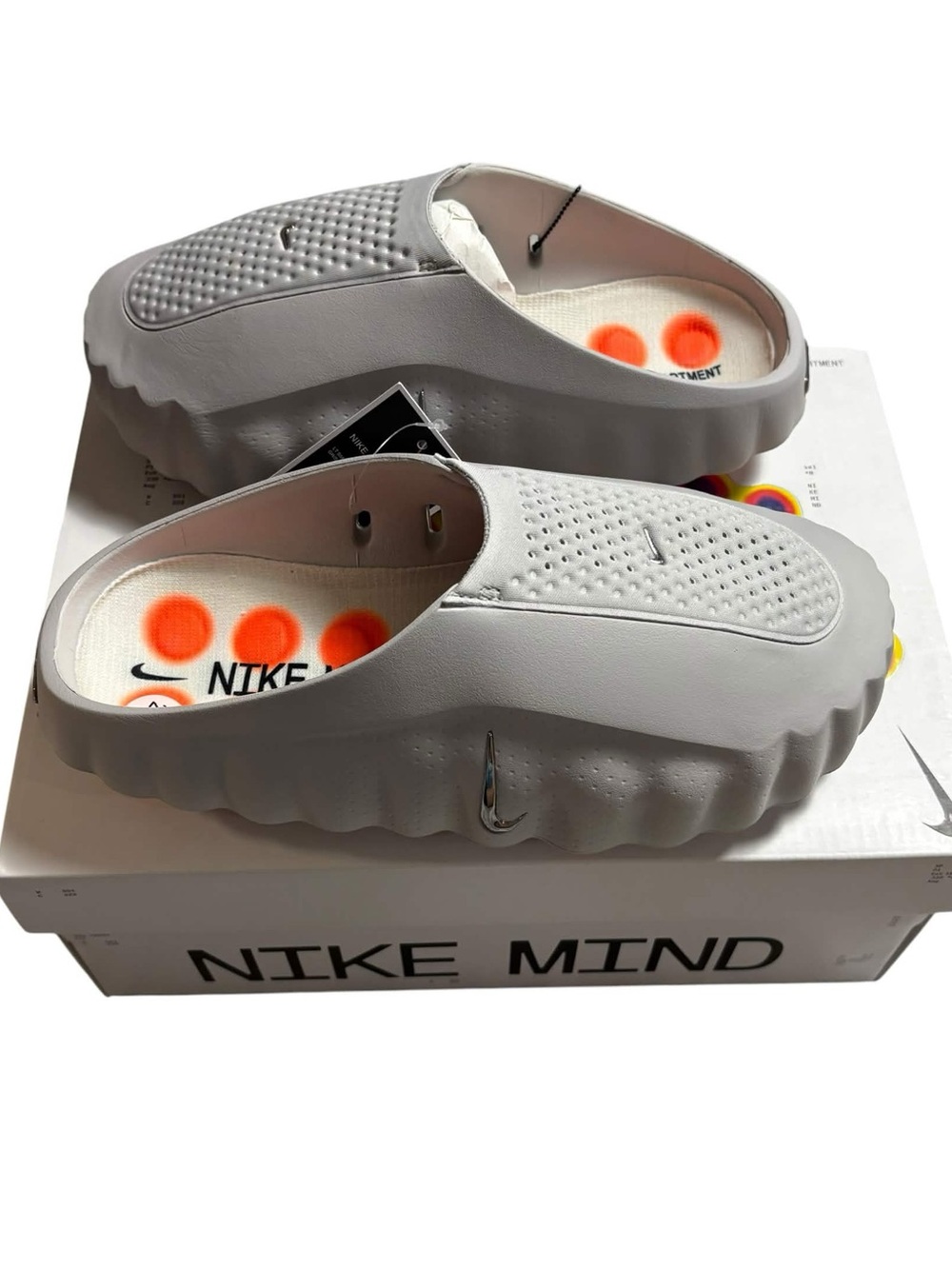 Nike Mind Men’s Light Smoke Grey 001